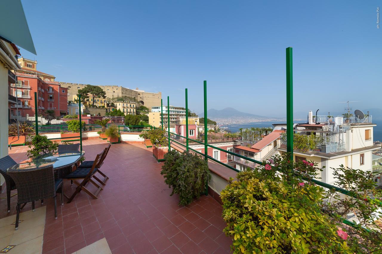 Una Terrazza Sul Golfo Неаполь Екстер'єр фото