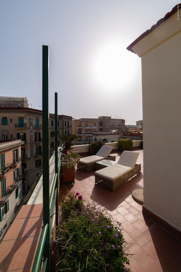 Una Terrazza Sul Golfo Неаполь Екстер'єр фото